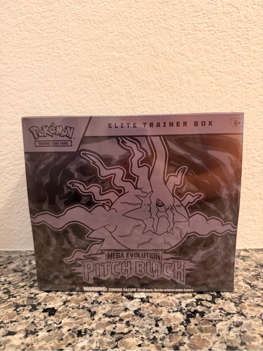 Pokemon Mega Evolutions, Elite Trainer Box - Pitch Black factory sealed new!